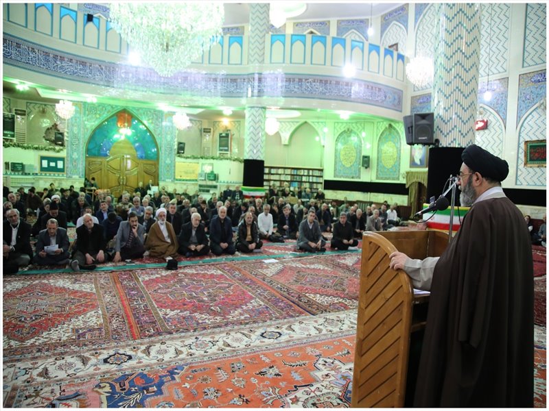 گرامیداشت دهه فجر در مسجد مهدیه تبریز