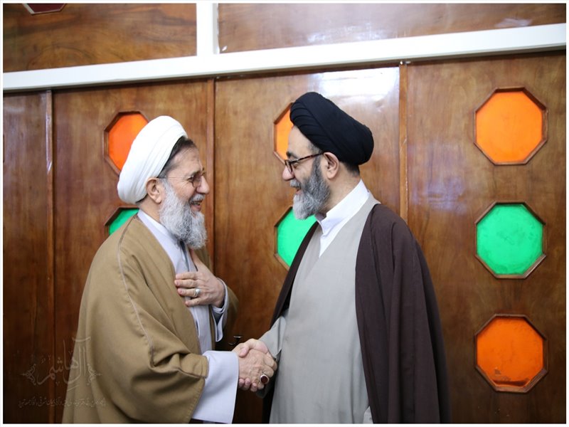 دیدارهای روز یوم الله ۲۲بهمن در بیت امام جمعه تبریز