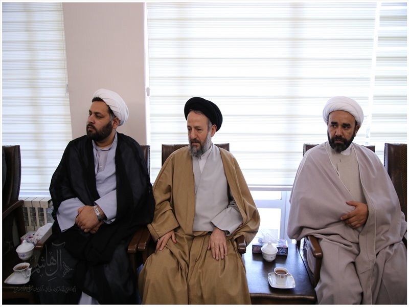 دیدارهای روز یوم الله ۲۲بهمن در بیت امام جمعه تبریز