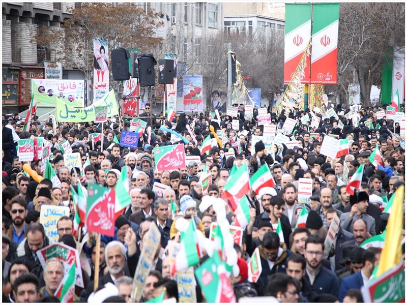 راهپیمایی یوم الله 22 بهمن در تبریز