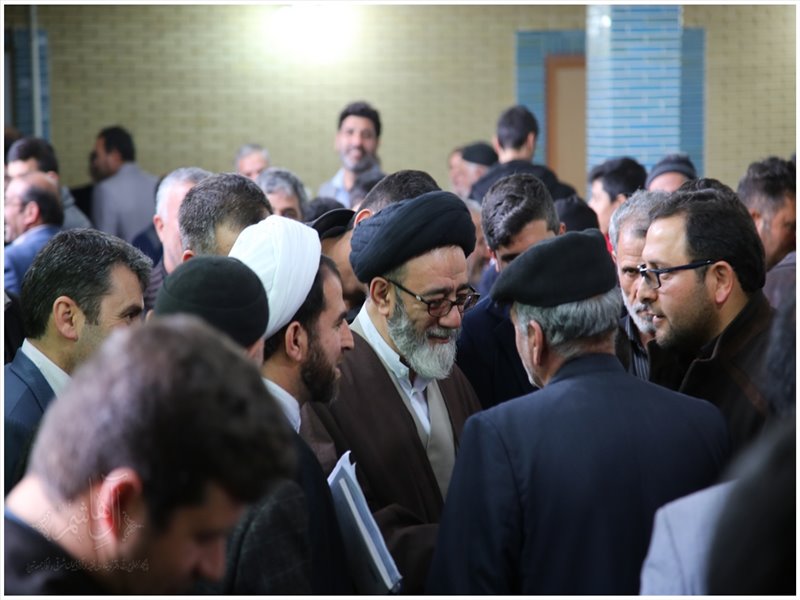 حضور نماینده ولی فقیه در نمازجمعه شهر شربیان