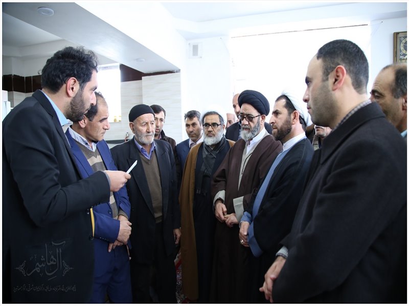 حضور نماینده ولی فقیه در نمازجمعه شهر شربیان