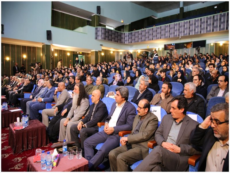اختتامیه دوازدهمین جشنواره بین المللی شعر فجر