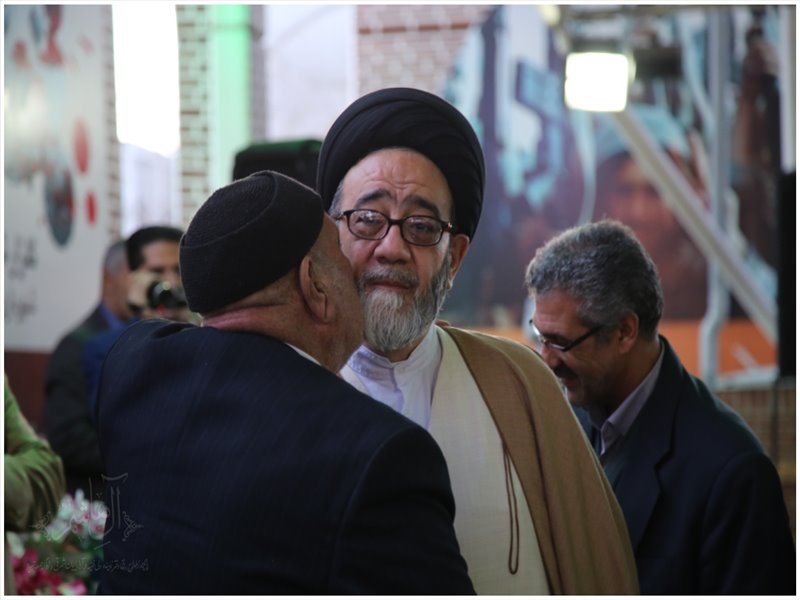 برگزاری مراسم عید با شهدا در تبریز