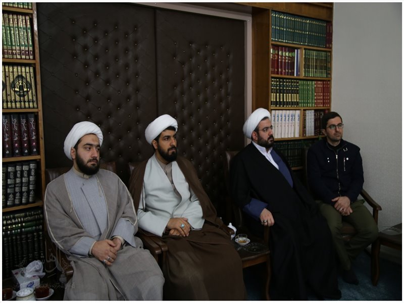 دیدار مبلغان طرح آرامش بهاری با نماینده ولی فقیه در استان