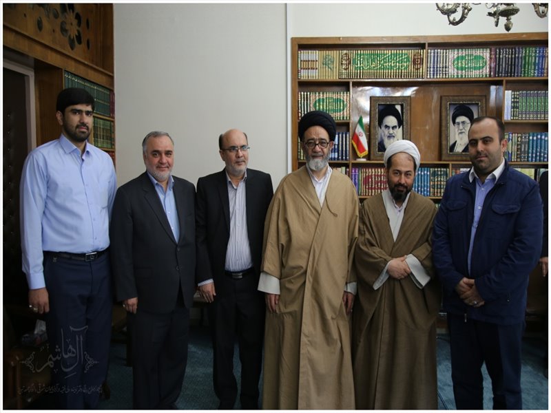دیدار نوروزی امام جمعه تبریز با مدیران و مسئولان استانی