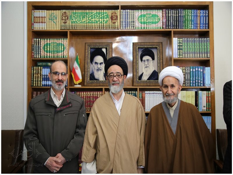 دیدار نوروزی امام جمعه تبریز با مدیران و مسئولان استانی