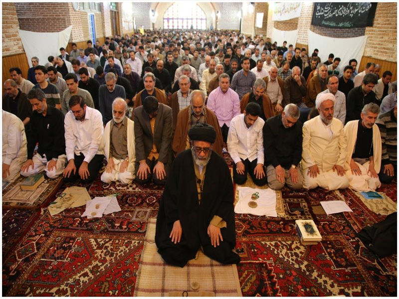 حضور نماینده ولی فقیه در جمع معتکفین مسجد جامع تبریز