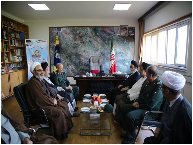 گزارش تصویری از حضور امام جمعه تبریز در آذربایجان غربی