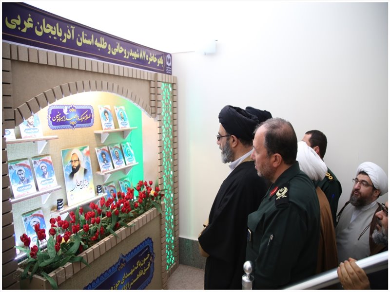 گزارش تصویری از حضور امام جمعه تبریز در آذربایجان غربی