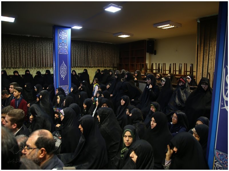 دیدار مداحان پیشکسوت با امام جمعه تبریز