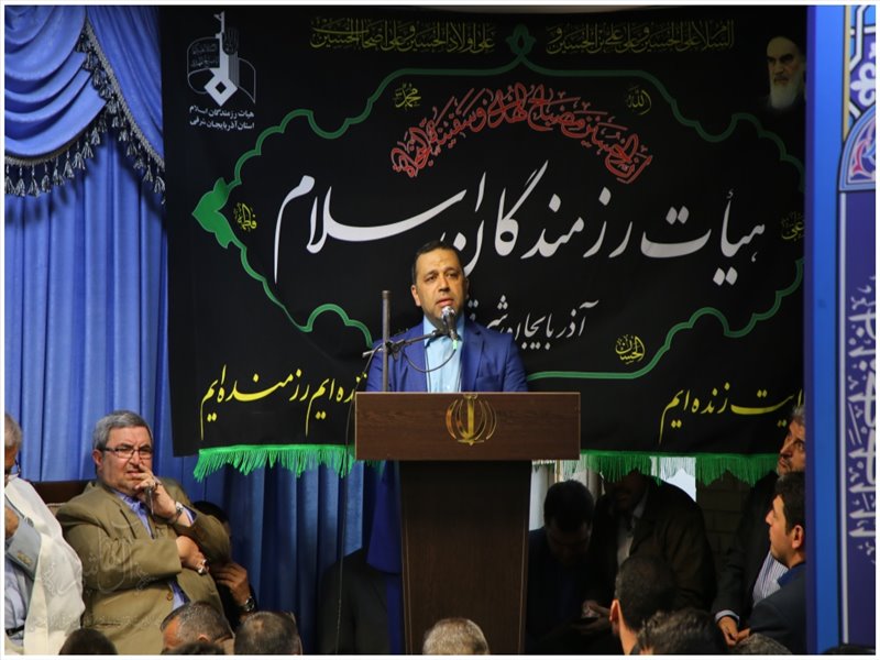 دیدار مداحان پیشکسوت با امام جمعه تبریز