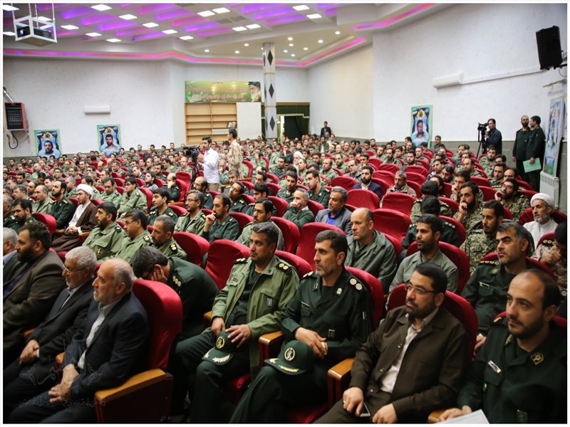 تجلیل از پاسداران نمونه سپاه عاشورای آذربایجان شرقی