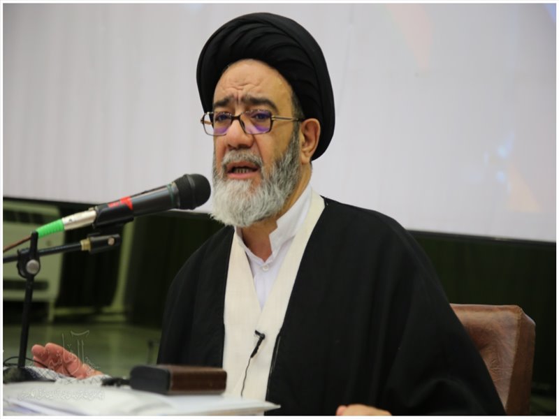 تجلیل از پاسداران نمونه سپاه عاشورای آذربایجان شرقی