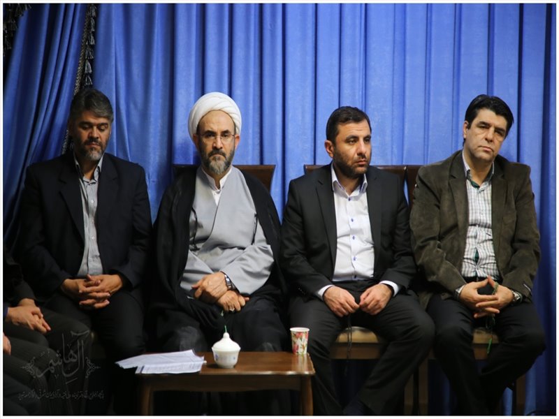 دیدار اعضای ستاد مشترک برگزاری مراسم و مناسبت های مذهبی در تبریز با نماینده ولی فقیه در استان