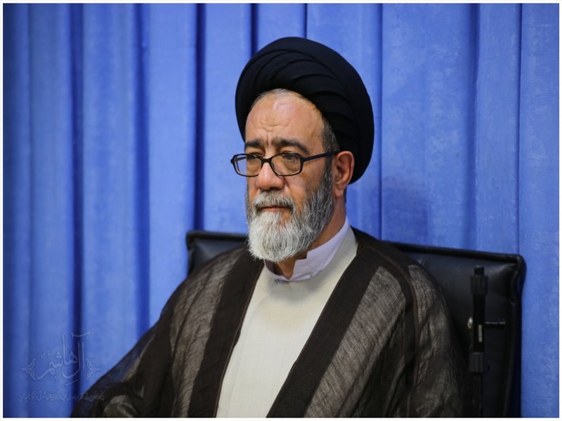دیدار اعضای ستاد مشترک برگزاری مراسم و مناسبت های مذهبی در تبریز با نماینده ولی فقیه در استان