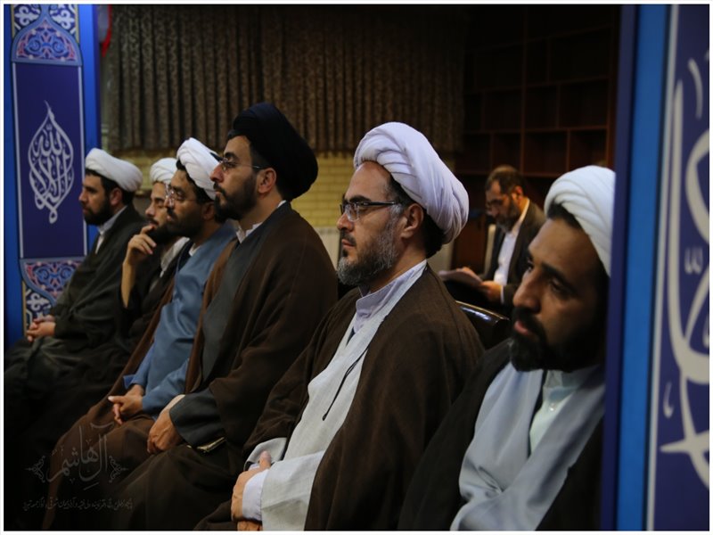 تجلیل از اساتید نمونه و پیشکسوت حوزه های علمیه تبریز