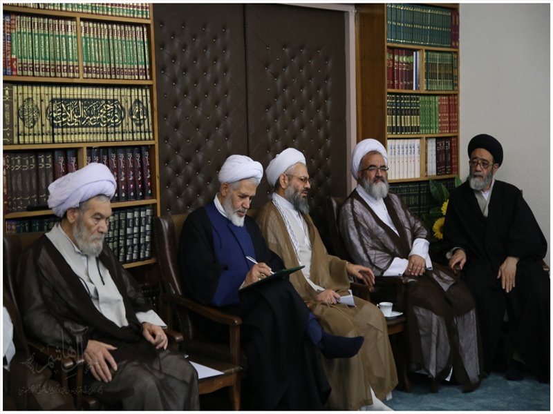 جلسه شورای حوزه علمیه استان آذربایجان شرقی