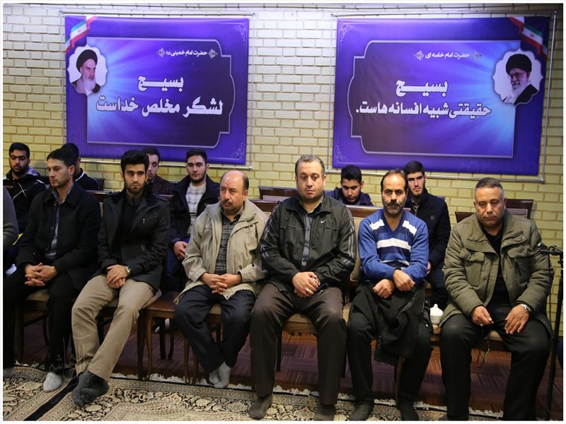 دیدار ورزشکاران تبریزی با نماینده ولی فقیه در استان