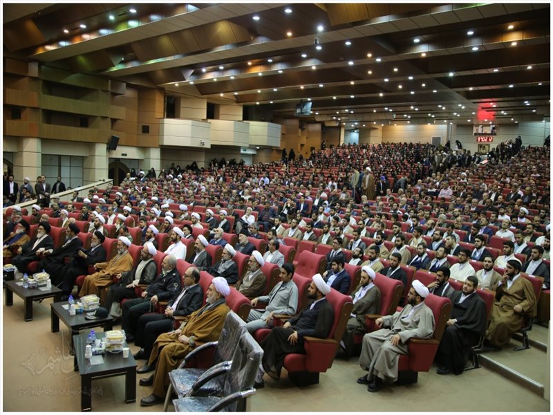 مراسم عمامه گذاری طلاب مدارس علمیه آذربایجان ‌شرقی