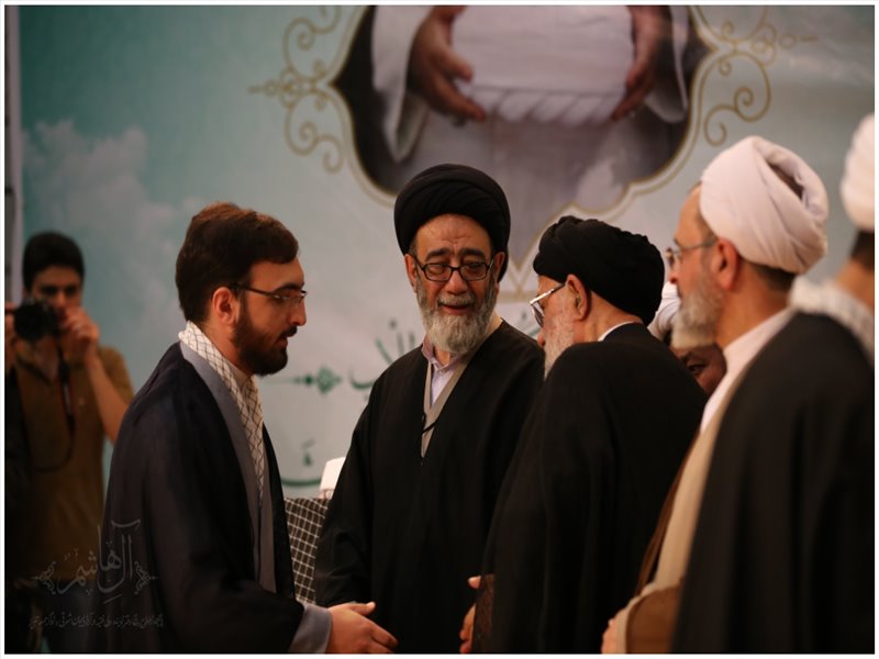 مراسم عمامه گذاری طلاب مدارس علمیه آذربایجان ‌شرقی