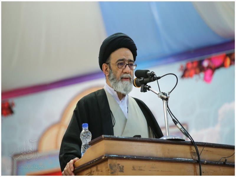 آئین عمامه گذاری طلاب حوزه علمیه ولی‌عصر(عج) بناب