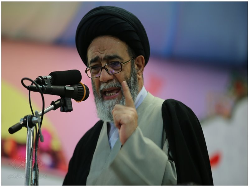 آئین عمامه گذاری طلاب حوزه علمیه ولی‌عصر(عج) بناب