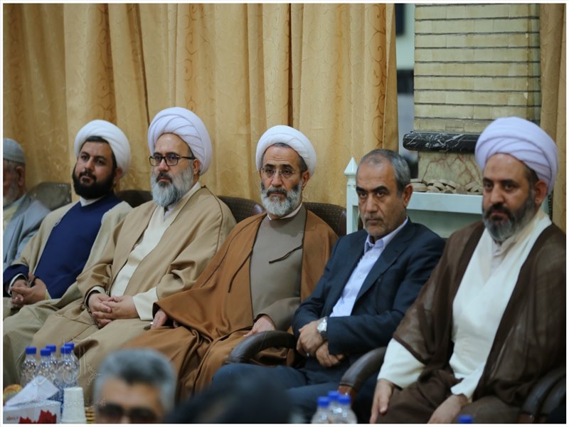 آئین عمامه گذاری طلاب حوزه علمیه ولی‌عصر(عج) بناب