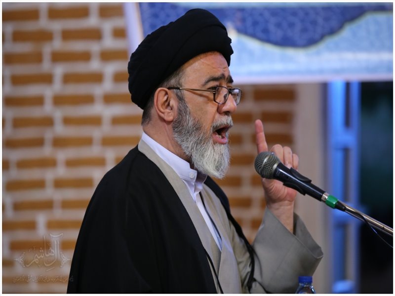 در آستانه ماه مبارک رمضان همایش بزرگ طلایه داران تبلیغ