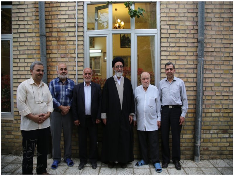 دیدار با خانواده معظم شهیدان والامقام قاری راثی به روایت تصویر