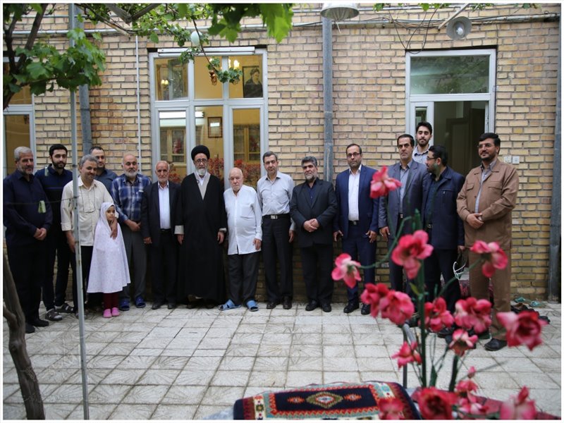 دیدار با خانواده معظم شهیدان والامقام قاری راثی به روایت تصویر