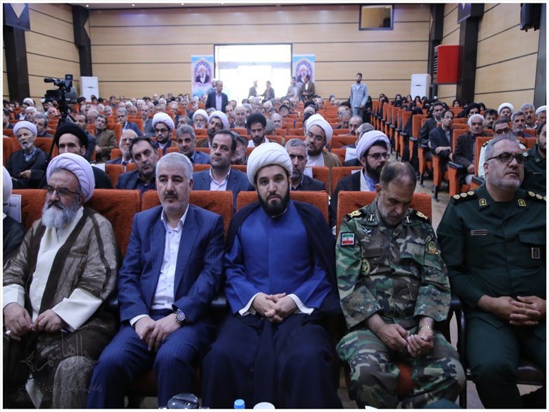 همایش تکریم شیخ محمد فاضل مرندی