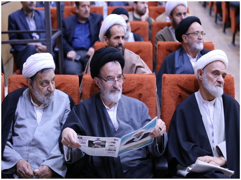 همایش تکریم شیخ محمد فاضل مرندی
