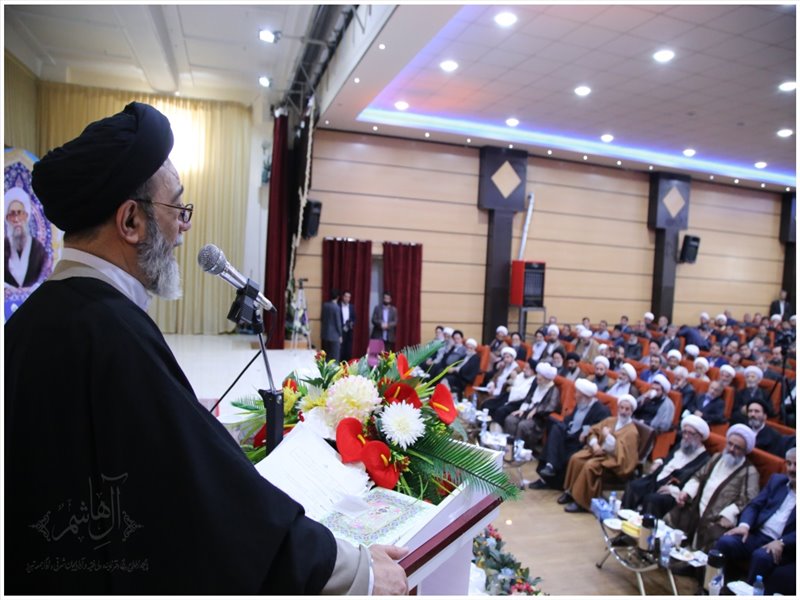 همایش تکریم شیخ محمد فاضل مرندی