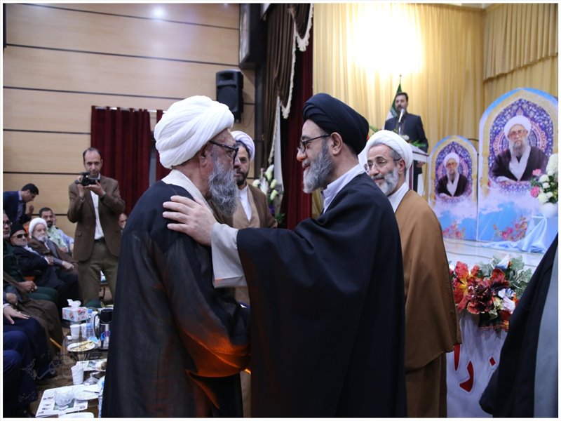 همایش تکریم شیخ محمد فاضل مرندی