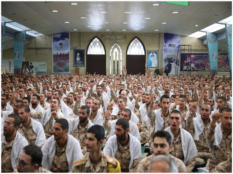 در جمع سربازان پادگان شهید قاضی طباطبایی تبریز