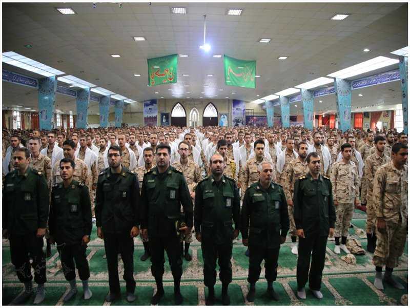 در جمع سربازان پادگان شهید قاضی طباطبایی تبریز