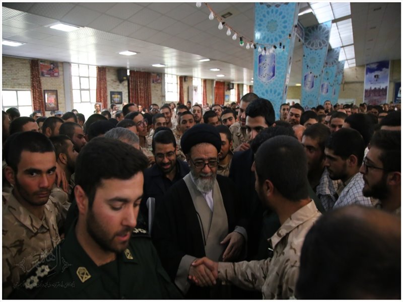 در جمع سربازان پادگان شهید قاضی طباطبایی تبریز