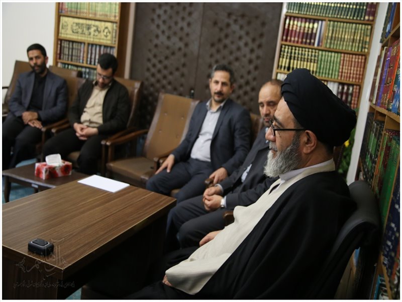 جلسه هیئت امنای موسسه قرآن و عترت نور تبریز