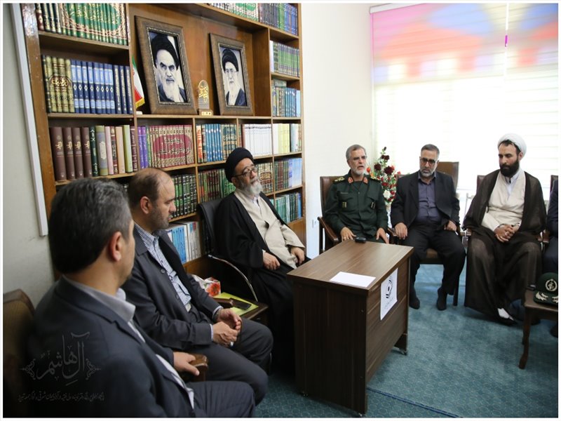 جلسه هیئت امنای موسسه قرآن و عترت نور تبریز