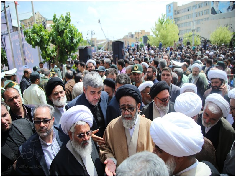 مراسم تشییع پیکر امام جمعه سابق ارومیه به روایت تصویر
