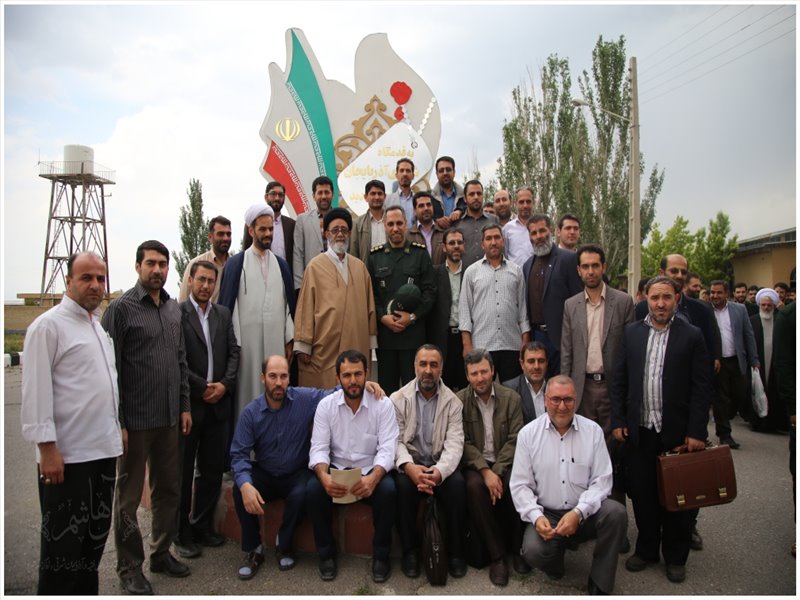 دیدار امام جمعه تبریز با درجه داران آموزشگاه سیدالشهدا (ع)