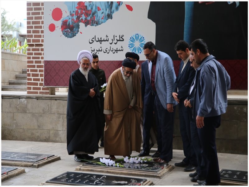 دیدار امام جمعه تبریز با درجه داران آموزشگاه سیدالشهدا (ع)