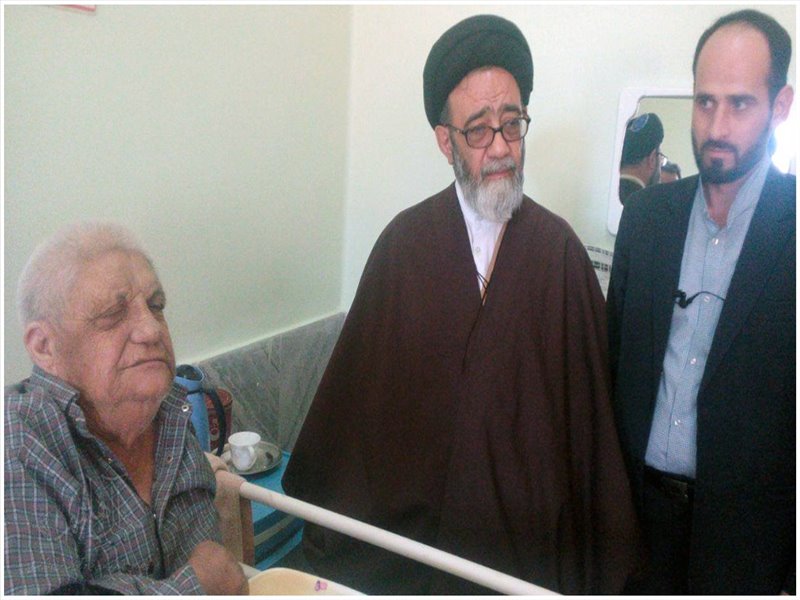 بازدید نماینده ولی فقیه در استان از آسایشگاه بابا‌ باغی