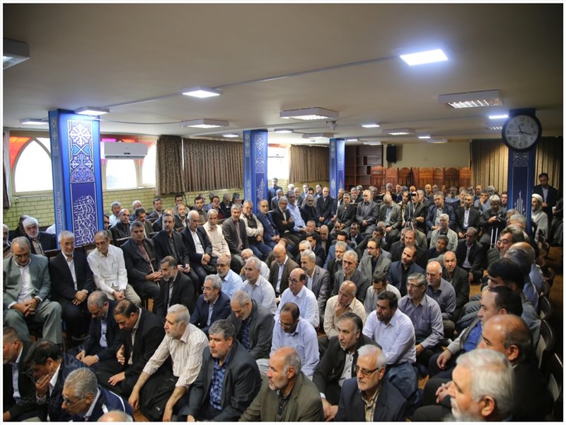 همایش بازنشستگان و پیشکسوتان سپاه آذربایجان شرقی