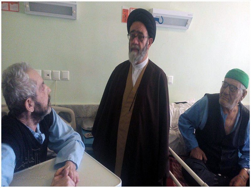 بازدید نماینده ولی فقیه در استان از آسایشگاه بابا‌ باغی