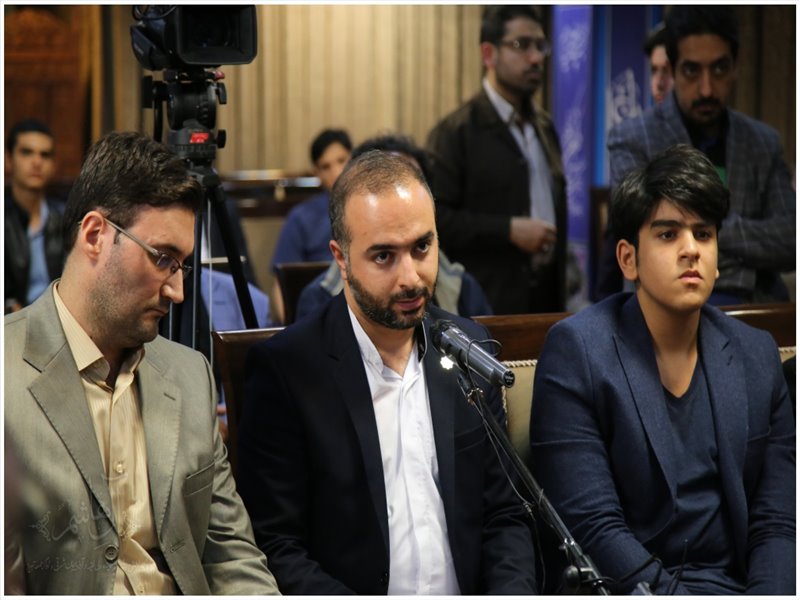 مراسم شب شعر با حضور شاعران آیینی در حسینیه بیت امام جمعه تبریز