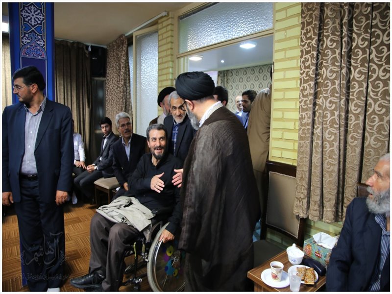 دیدار عیدانه امام جمعه تبریز