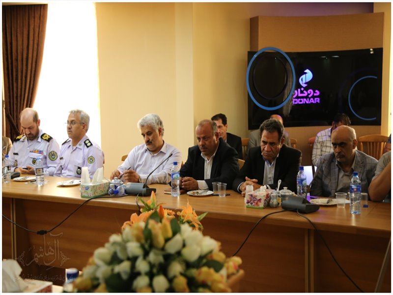 بازدید امام جمعه تبریز از کارخانه دونار آذربایجان