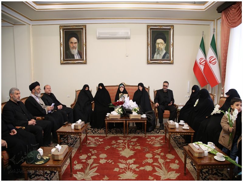 مراسم استقبال از پیکر مطهر شهید وحید فرهنگی والا
